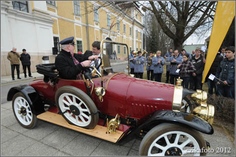 az első magyar opel astra